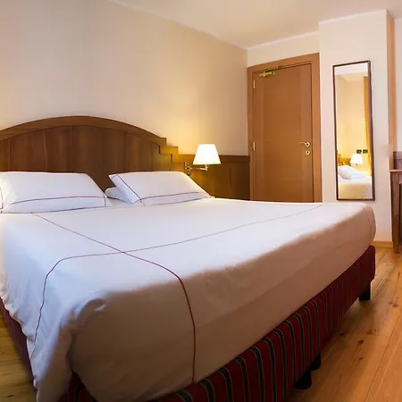 Cresta Et Duc 쿠르마예