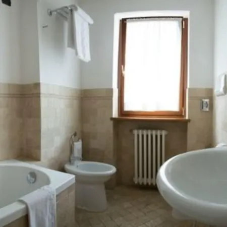 Cresta Et Duc 4* 쿠르마예