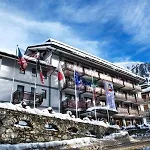 Cresta Et Duc Hotel 4*