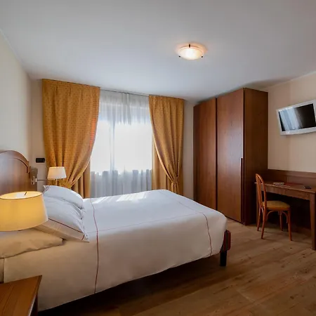 Hotel Cresta Et Duc