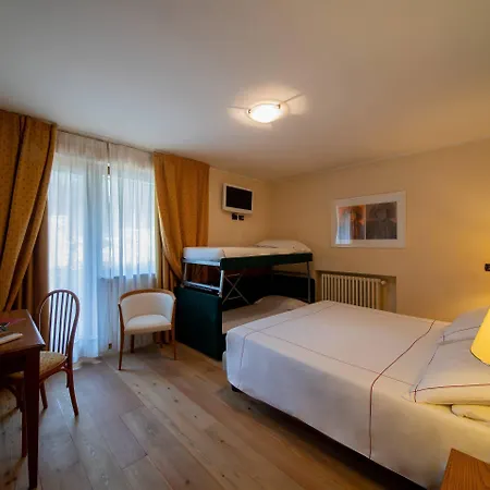 克莱斯特艾特杜克酒店 酒店