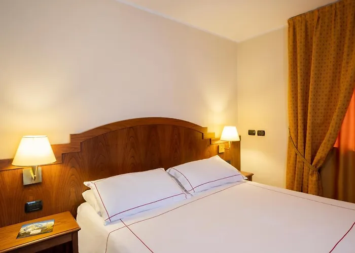 克莱斯特艾特杜克酒店 4*